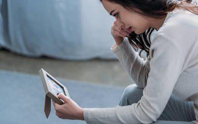 Navigating the Heartache: Coping with the Loss of a Parent